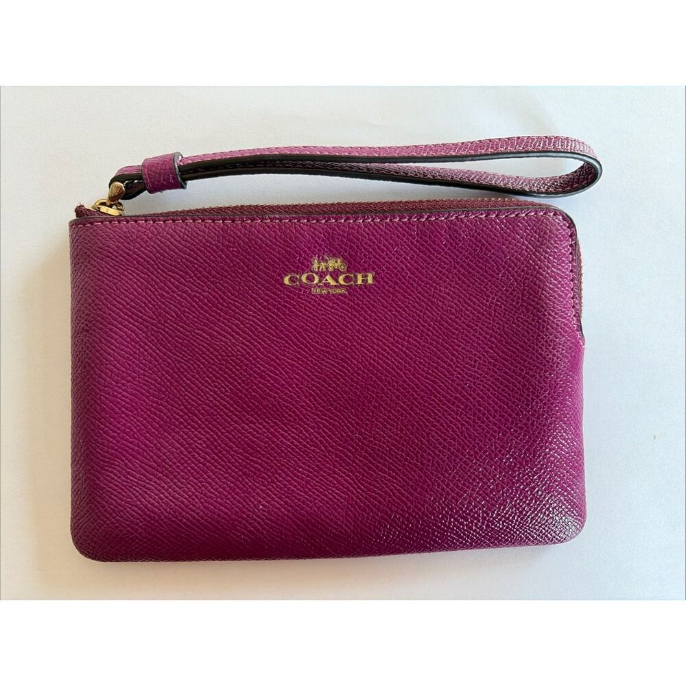 Coach Saffiano Leather Zip Wristlet Wallet Pink Magenta Gold Tone Card Holder